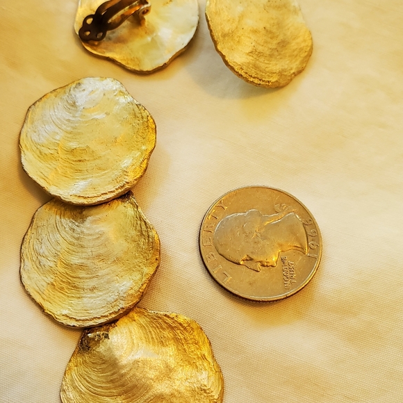 Silver Seasons matching earrings and pendant - Picture 3 of 4